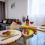 Anna Apartament *