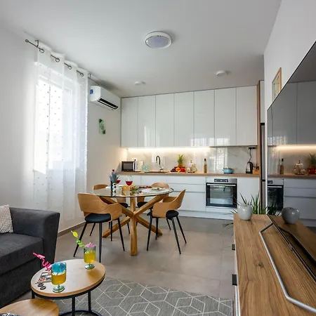 Apartment Anna Podstrana